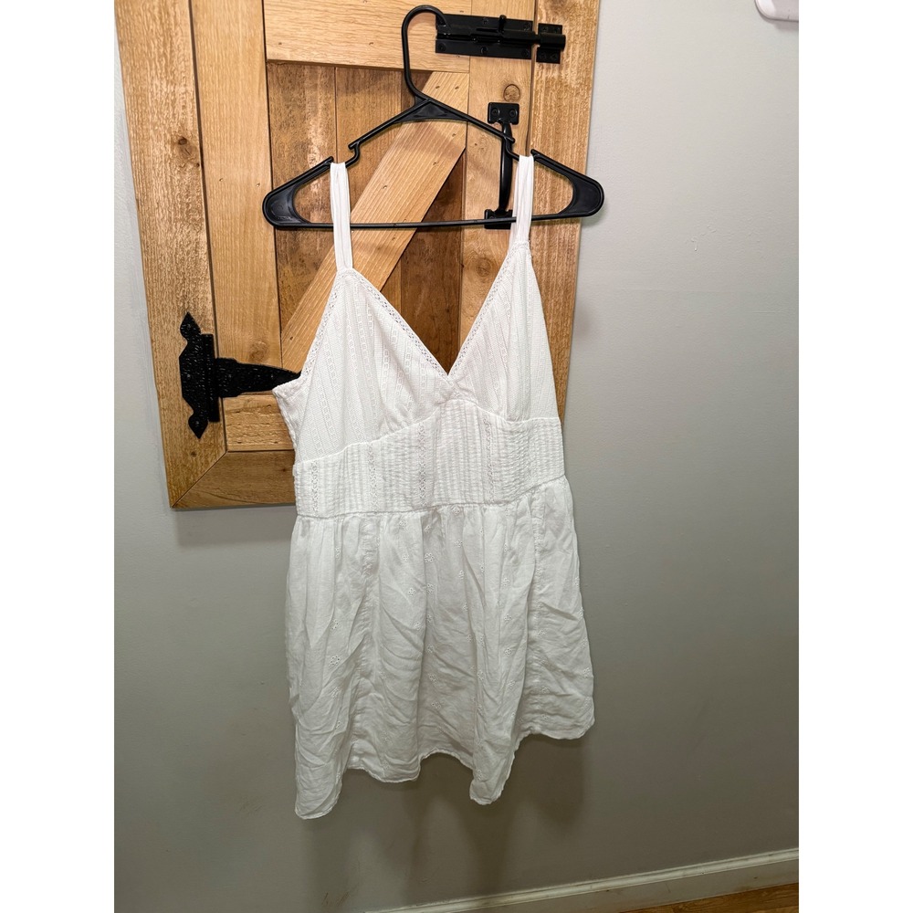 American Eagle White Eyelet Mini Dress Womens XXL Smocked Back V-Neck Sun Dress